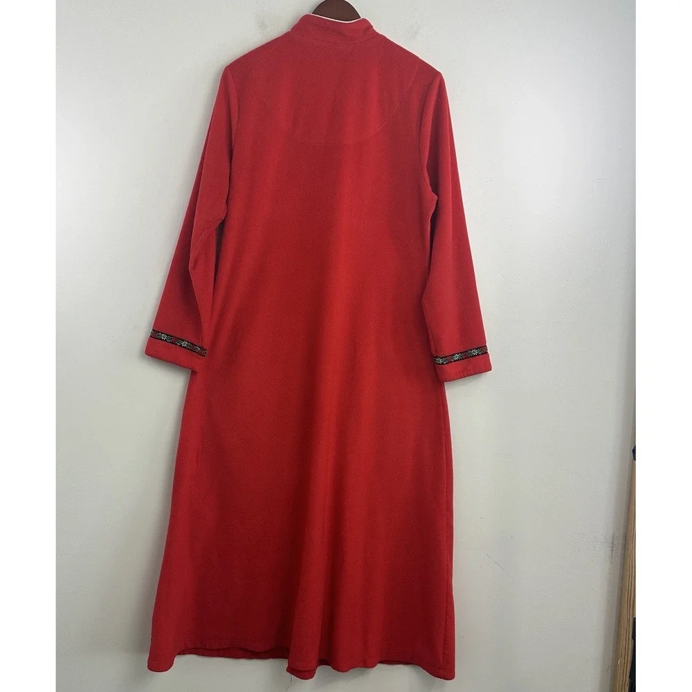 VTG Lanz of Salzburg Robe Housecoat Med Full Zip Lounger Red Embroidered Cottage